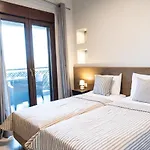 Stamos Hotel