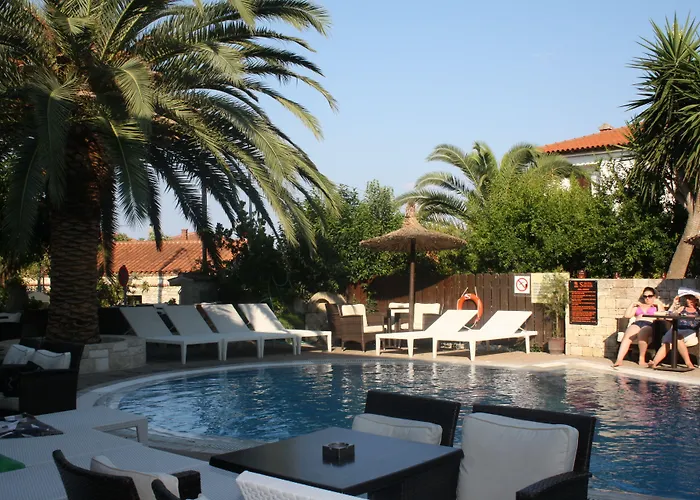 斯塔莫斯酒店 阿菲托斯