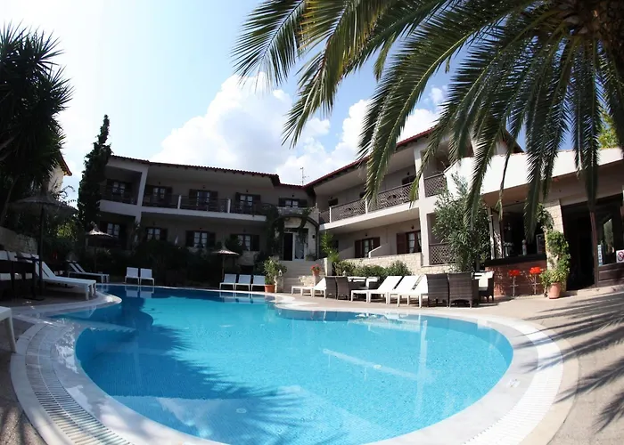 斯塔莫斯酒店 3* 阿菲托斯