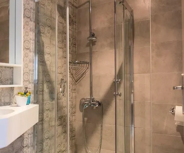 斯塔莫斯酒店 酒店