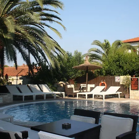 Hotel Stamos