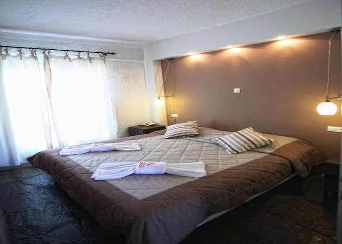 Stamos Hotell Afytos